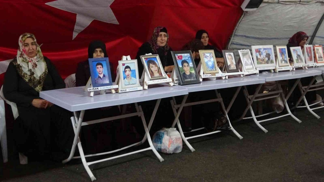 Ailelerin direnişi bin 180 gündür kararlılıkla devam ediyor