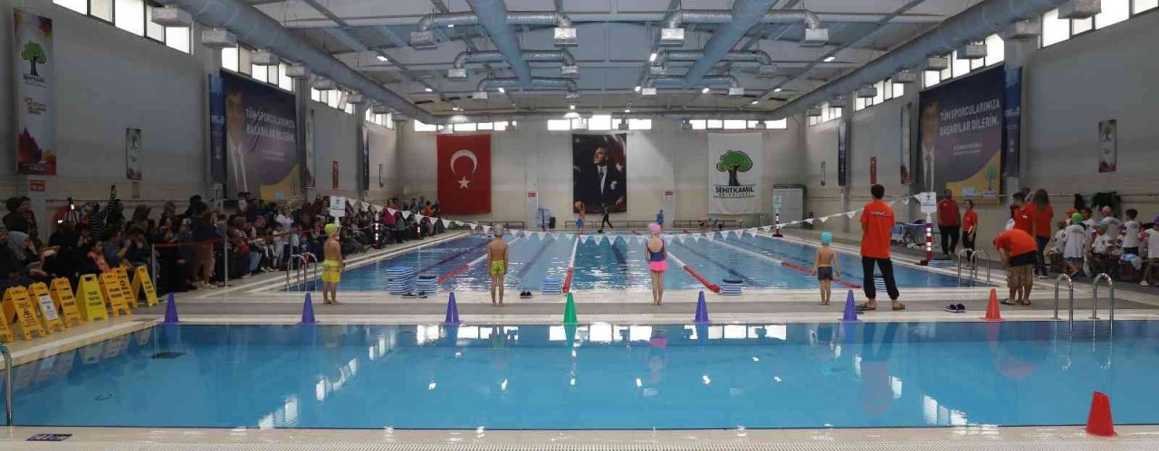 Geleceğin dünya şampiyonları ilk aşamayı tamamladı