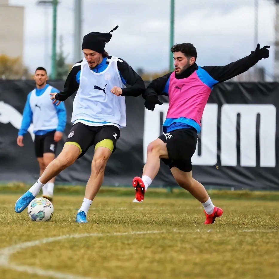 Afyonspor zorlu deplasmanın hazırlıklarını sürdürüyor