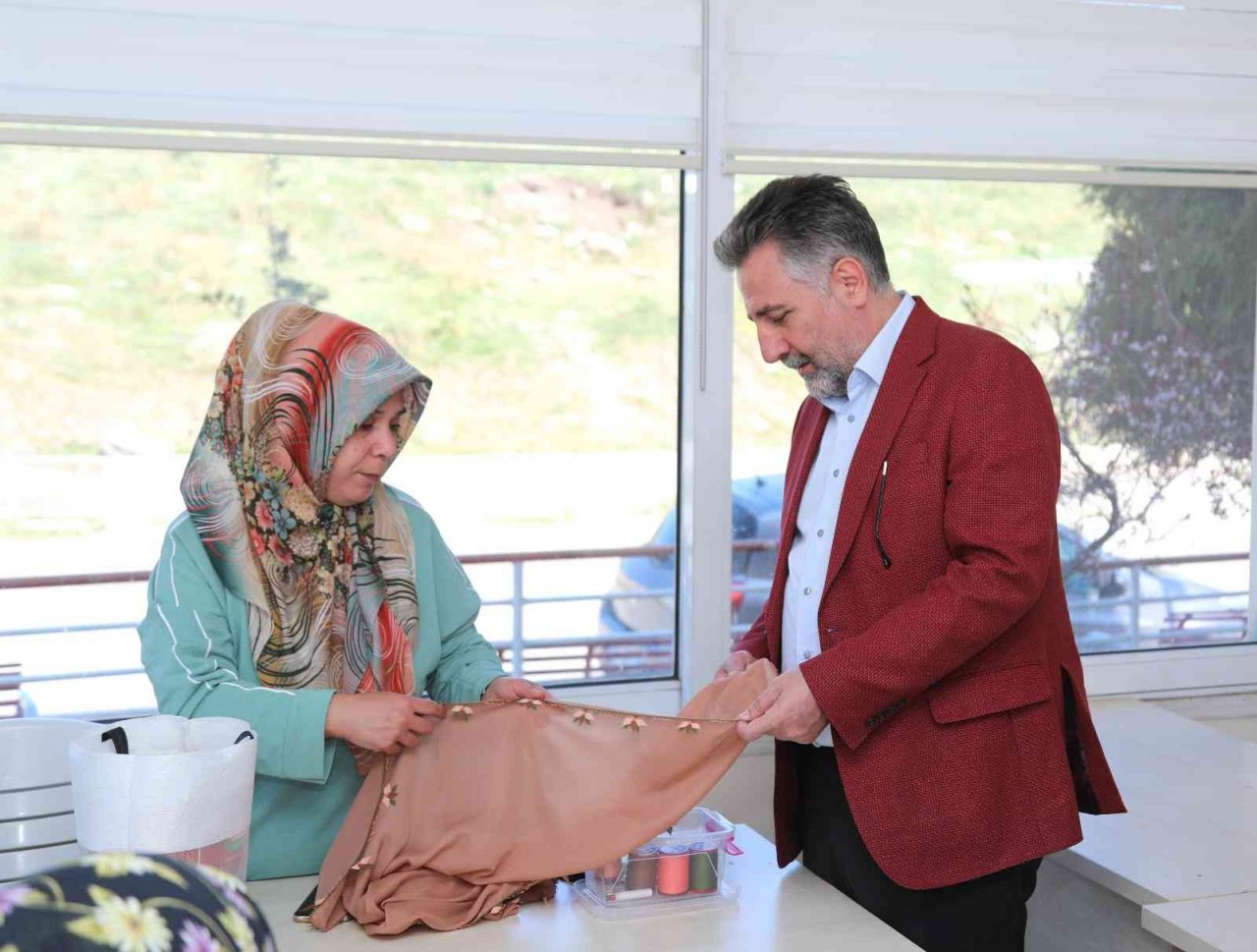 Bayraklı’da 3 yılda 937 kadına hukuki ve psikolojik destek