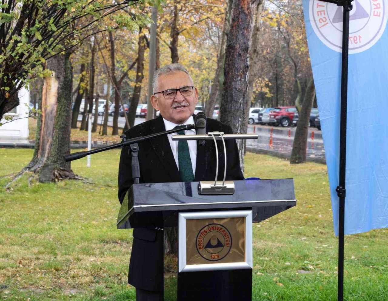 Büyükkılıç: “Yağmur da yağsa hizmetimizi sizlerle buluşturacağız”