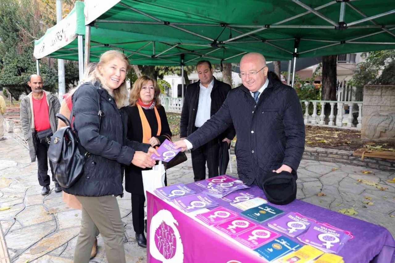 Menteşe Belediye Başkanı Gümüş; "Kadınların her zaman yanındayız"