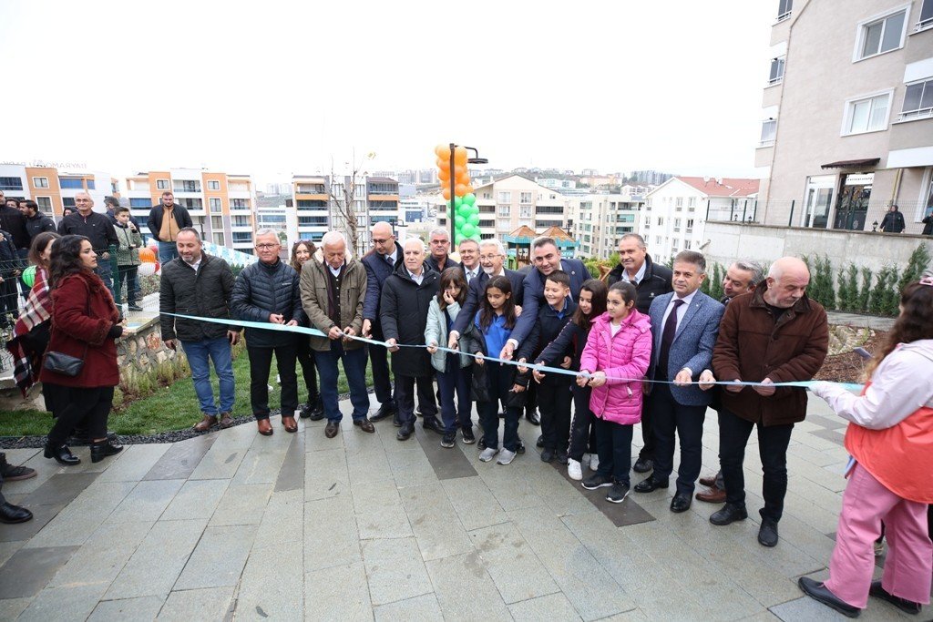 Kurtuluş Mahallesi’ne bir park daha kazandırıldı