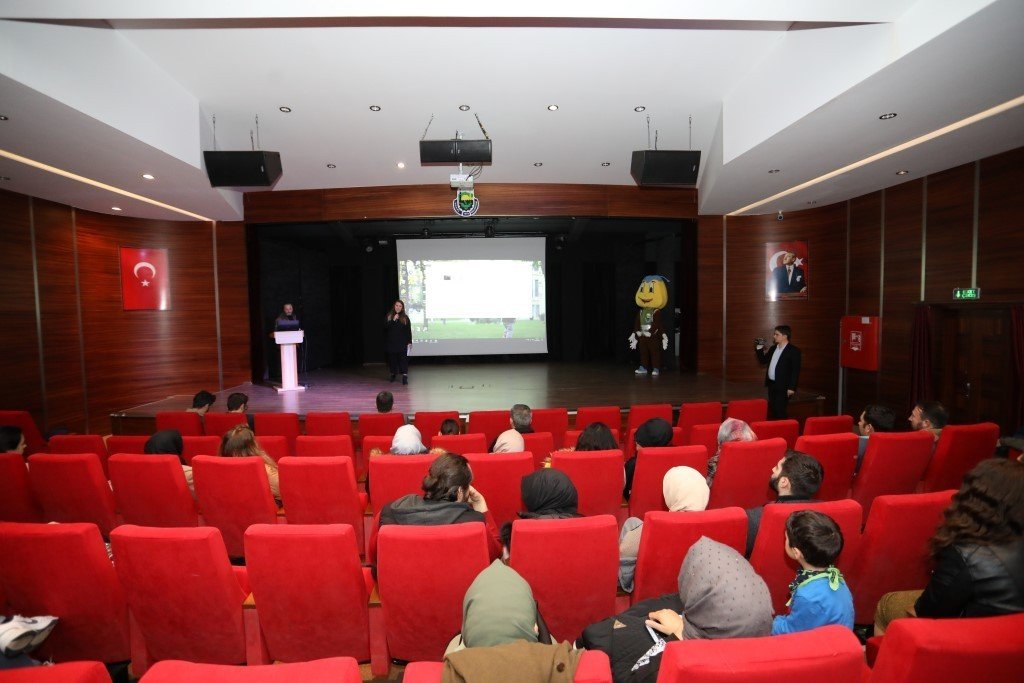 Temizlik hareketi eğiticilerin eğitimi ile başladı