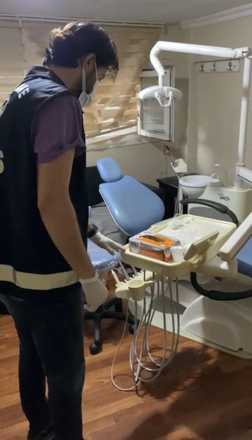 İstanbul’da kaçak diş muayenehanesine baskında sahte doktor gözaltına alındı