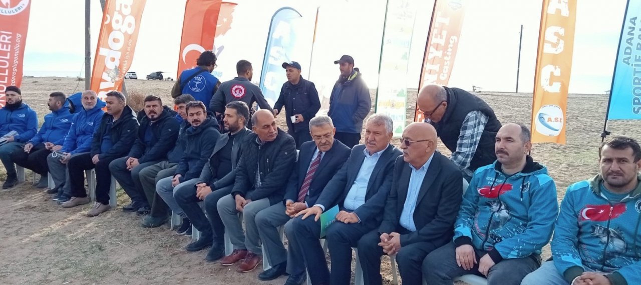 Akdeniz Surf Casting Turnuvası yapıldı