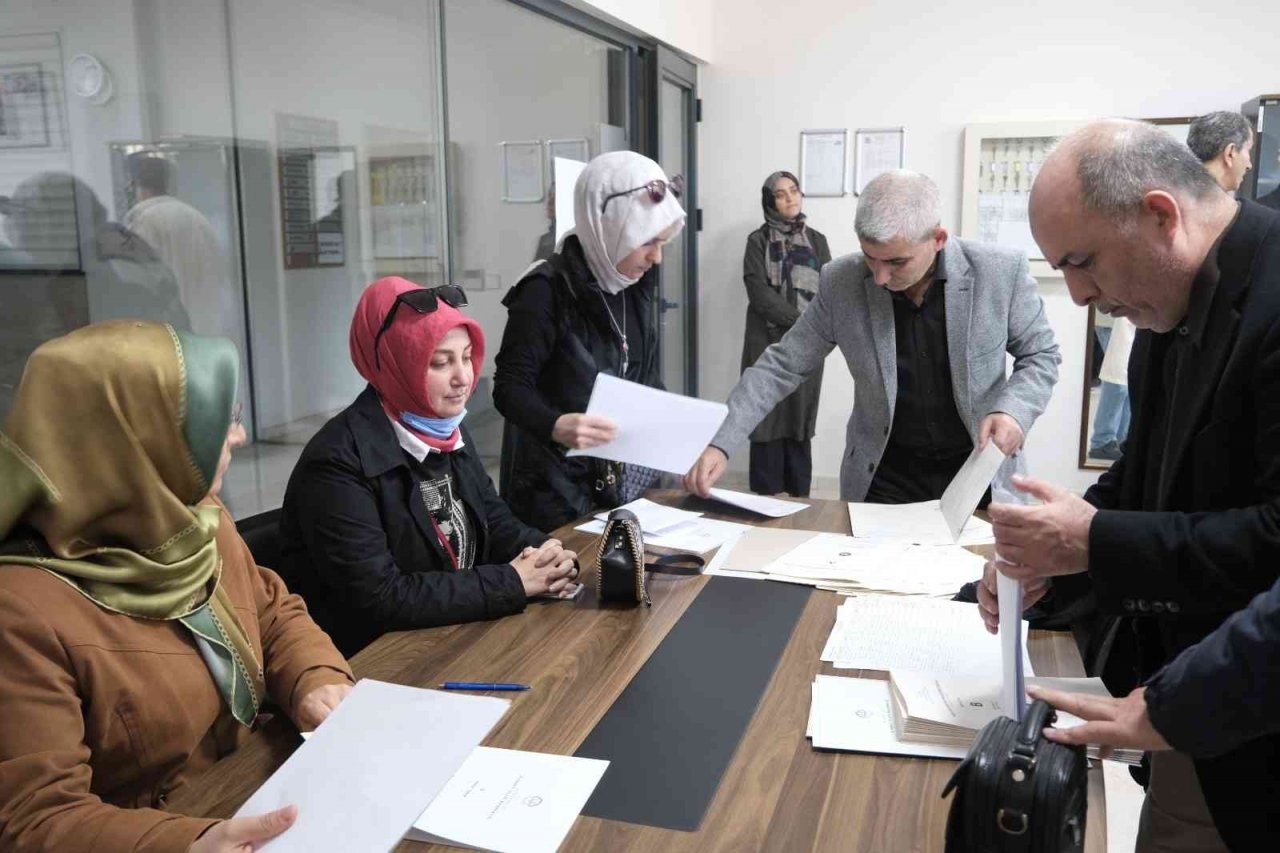 Arapça Mütercim-Tercümanlık Sınavı Adana’da yapıldı