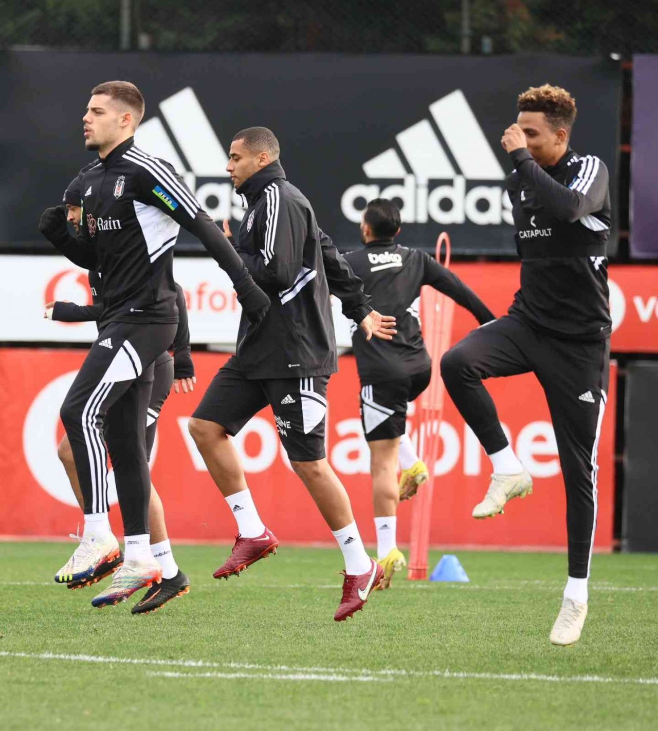 Beşiktaş, hazırlıklarını sürdürdü