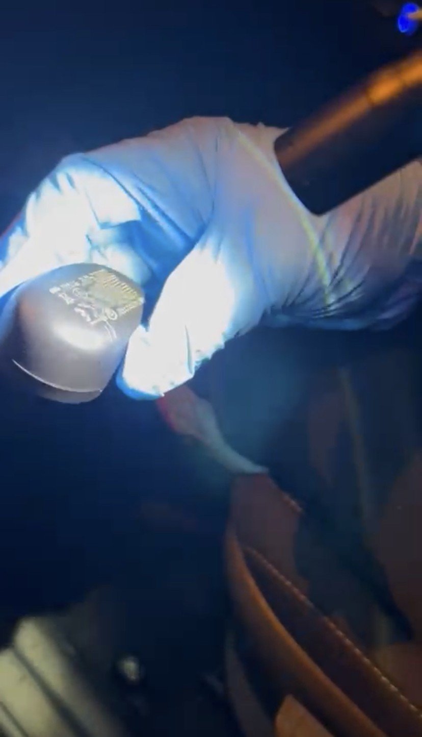 İstanbul’da araçta akılalmaz uyuşturucu düzeneği: Polis yaylı zulayı kulaklıkla çözdü