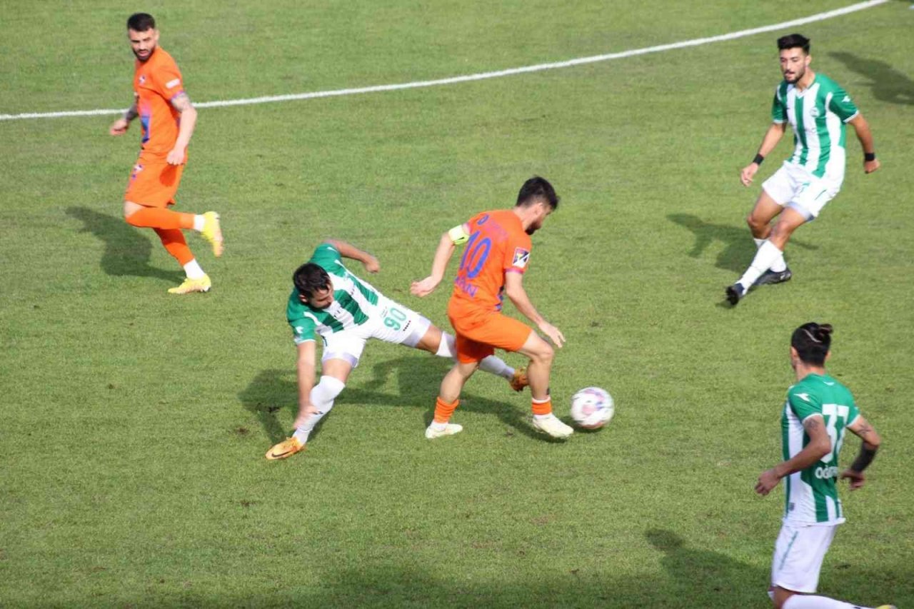 TFF 2. Lig: İskenderunspor: 1 - Serik Belediyespor: 1