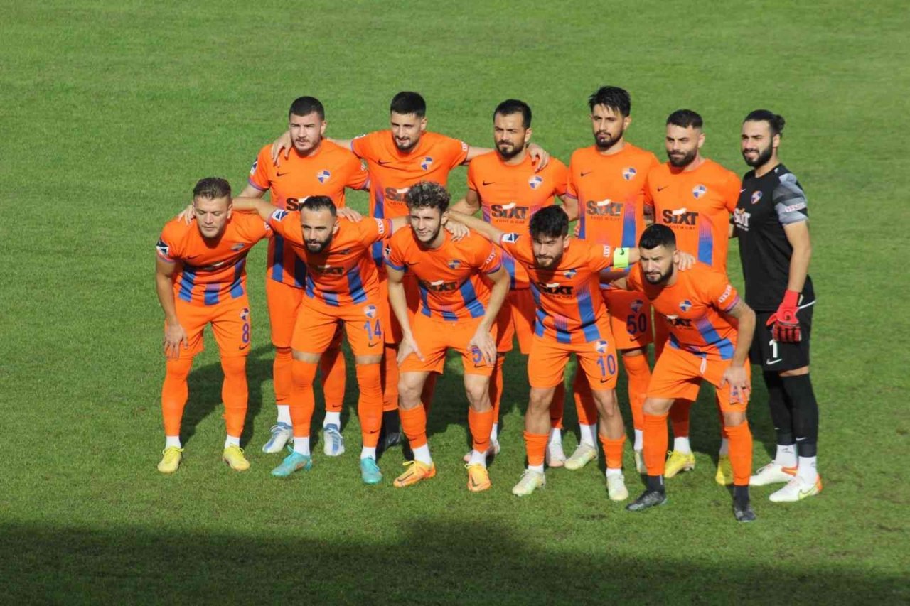 TFF 2. Lig: İskenderunspor: 1 - Serik Belediyespor: 1