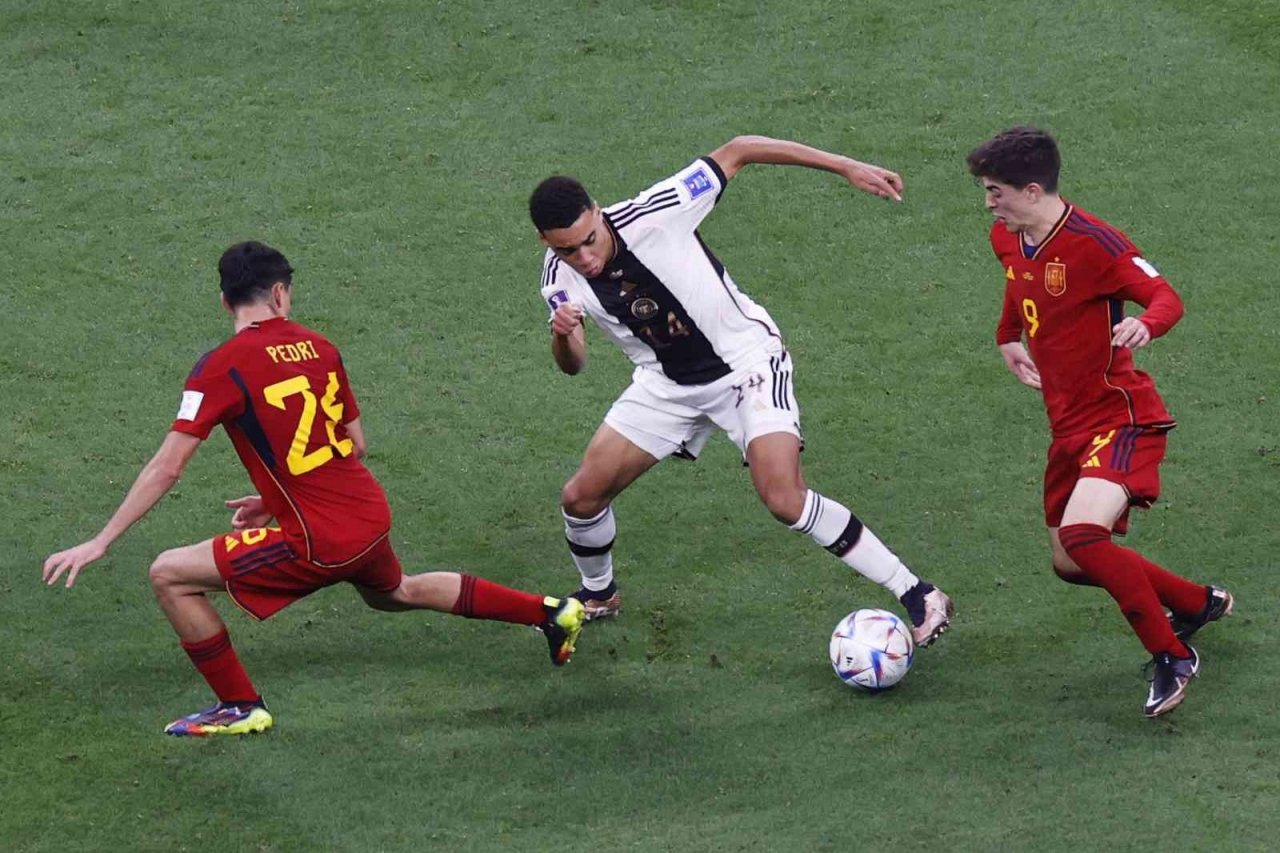 2022 Dünya Kupası: İspanya: 1 - Almanya: 1