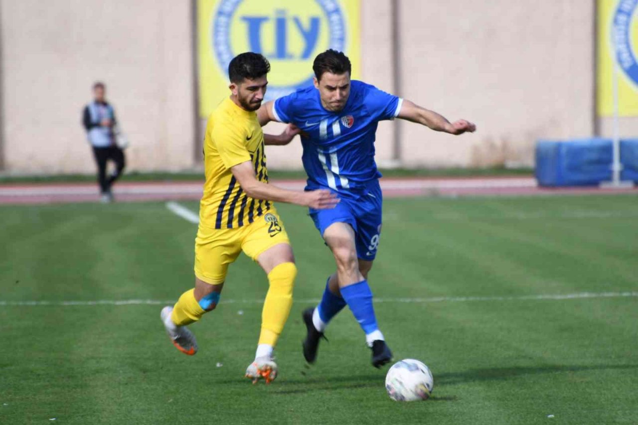 TFF 2. Lig: Tarsus İdman Yurdu: 1 - Ankaraspor 2