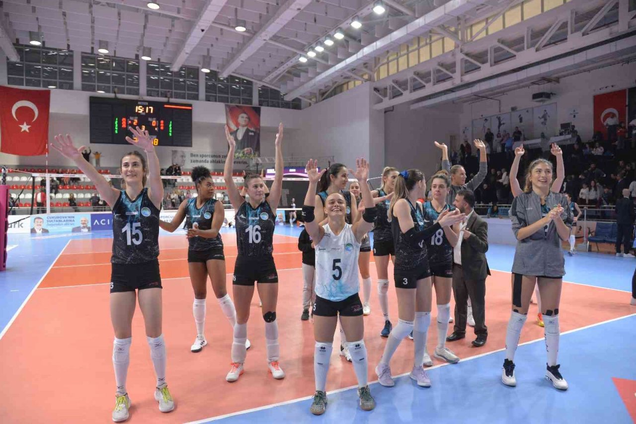 Sultanlar Ligi: Çukurova Belediyesi Adana Demirspor: 3 İlbank: 0