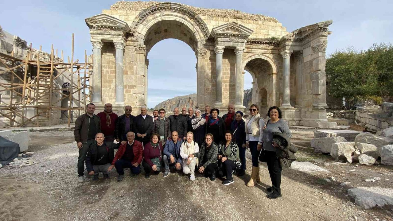 Kozan’ın tarihi ile doğası mimar ve mühendisleri kendine hayran bıraktı