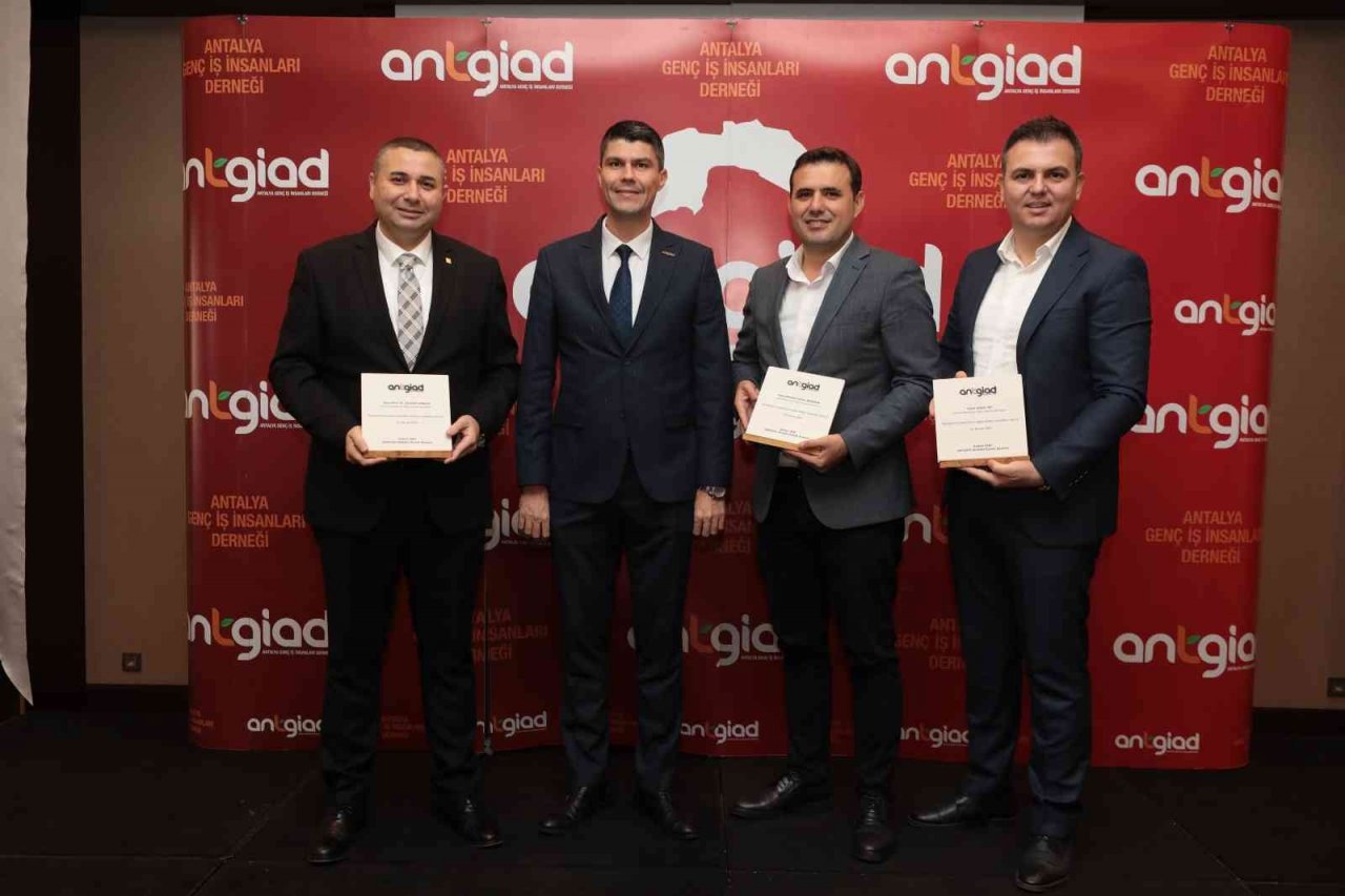 Antalya’da enerji verimliliği ve geleceği konuşuldu