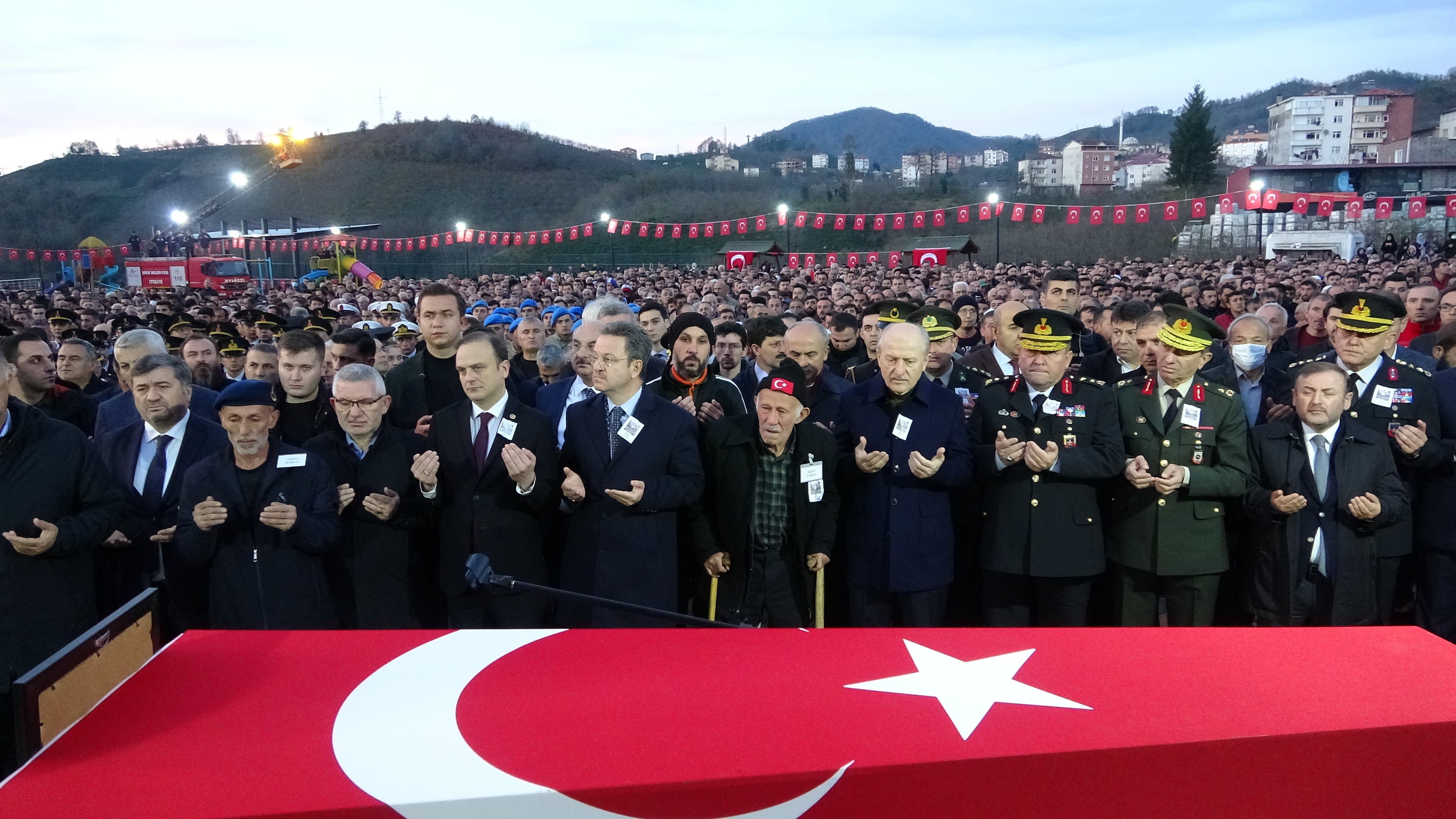 aw769741-03.jpg