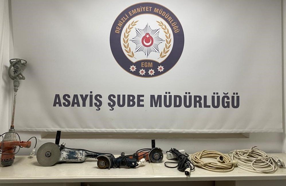 Denizli’de kumar ve fuhuş operasyonunda 11 kişi yakalandı