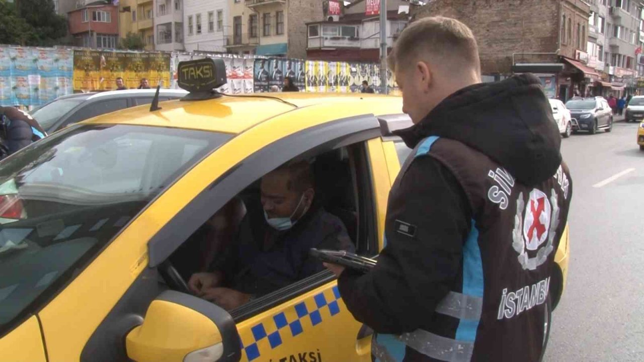 Kadıköy’de taksi şoförlerine ceza yağdı