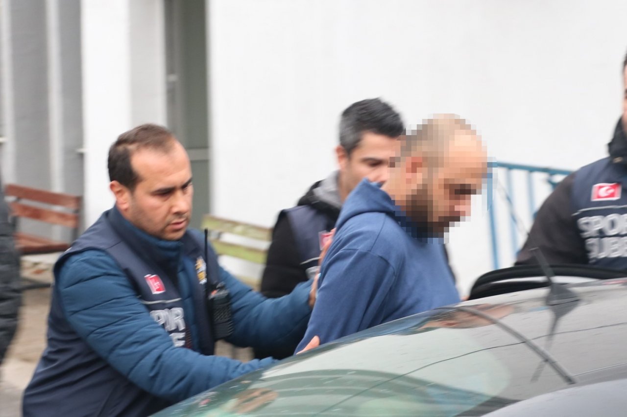 Altay kalecisine korner direğiyle vurarak yaralayan saldırgan tutuklandı