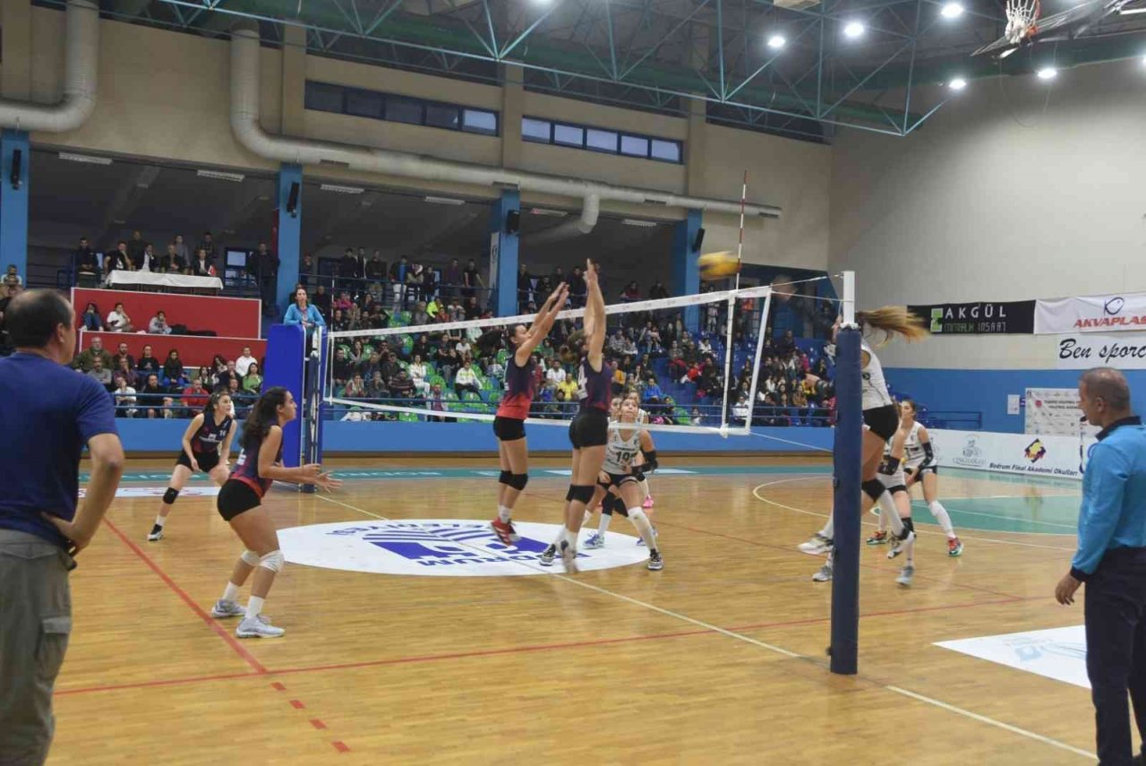 Bodrum derbisinde gülen taraf Bodrum’un İncileri oldu