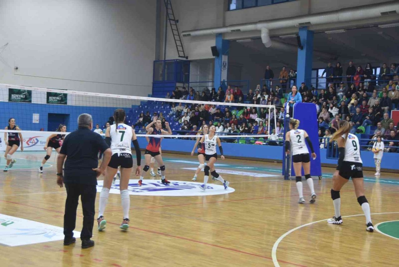 Bodrum derbisinde gülen taraf Bodrum’un İncileri oldu