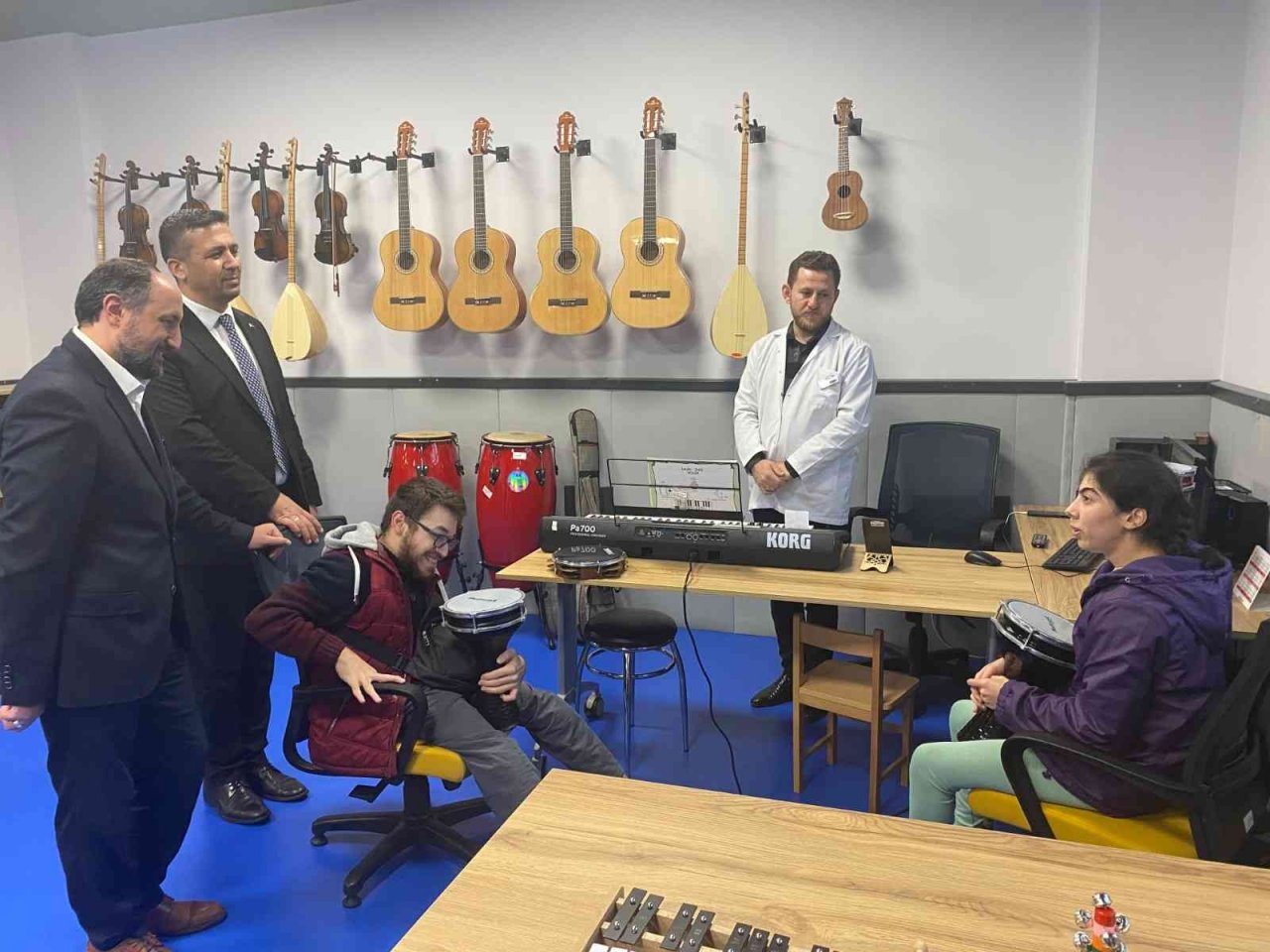 Başkan Büyükkılıç’ın örnek projelerine ilgi ve takdir sürüyor