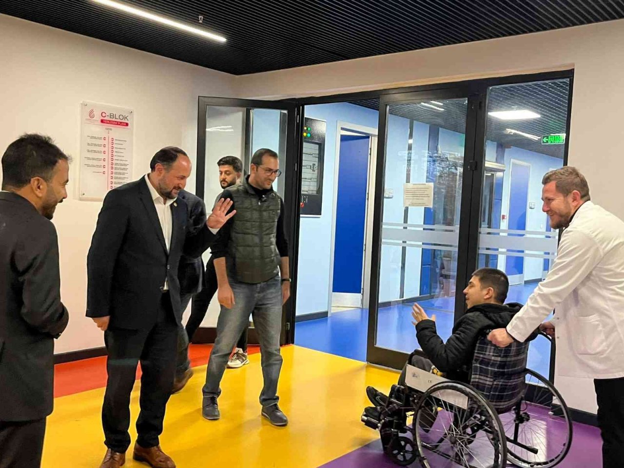 Başkan Büyükkılıç’ın örnek projelerine ilgi ve takdir sürüyor