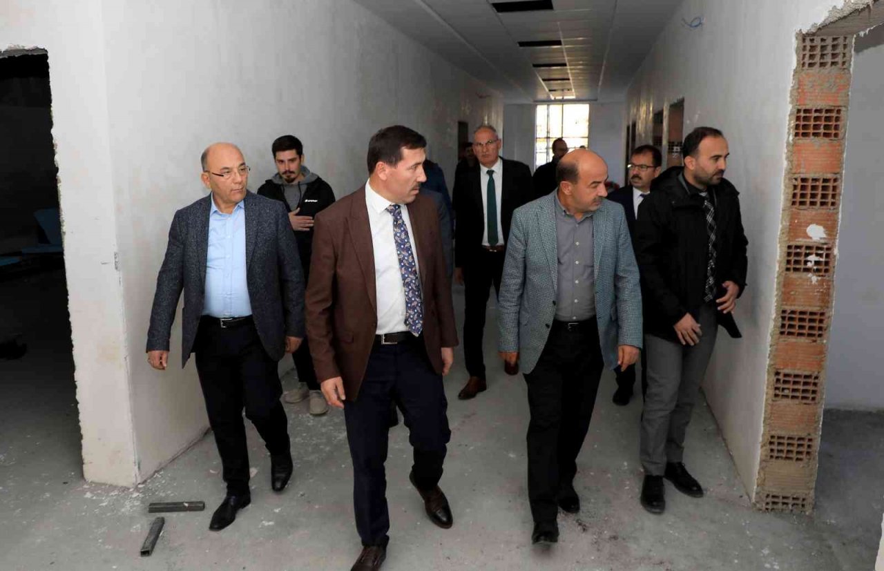 Nakipoğlu Sağlık Merkezinin inşaatı devam ediyor