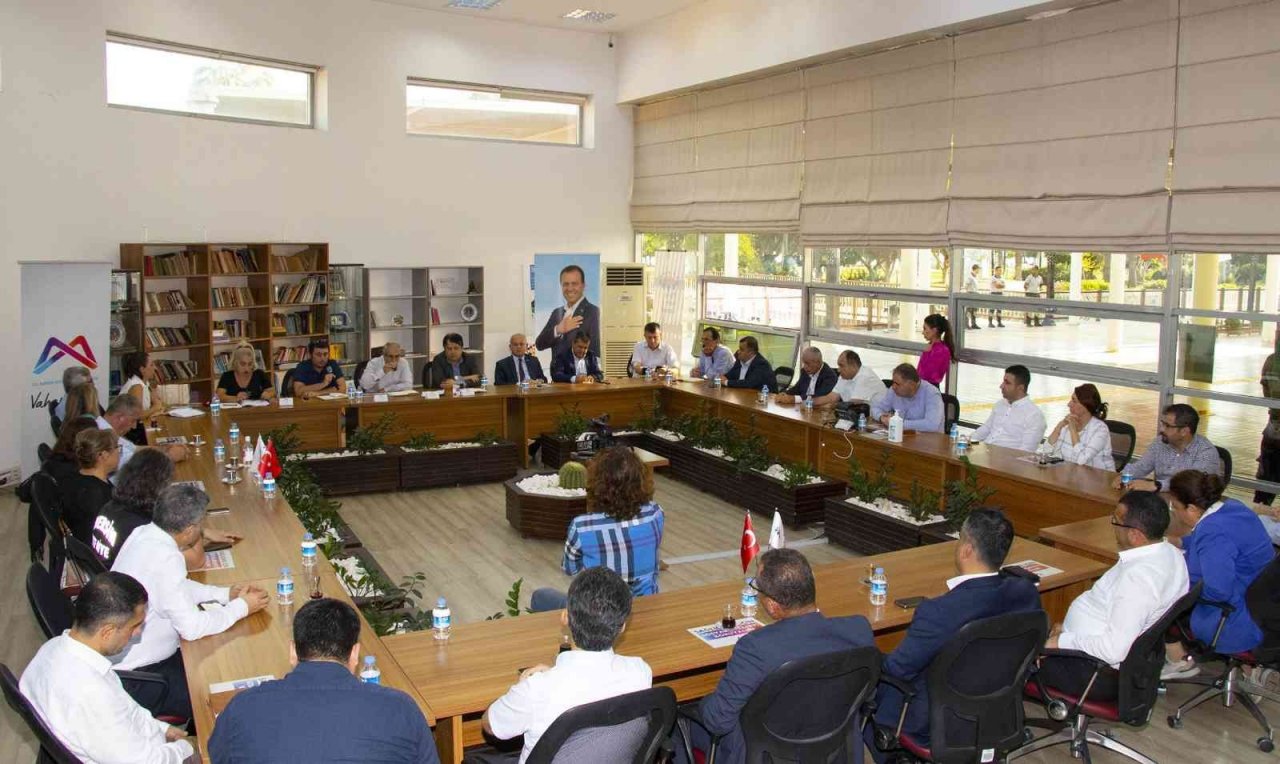 Büyükşehir’in "Yol Trafik Güvenliği Yönetim Sistemi Belgesi" yenilendi