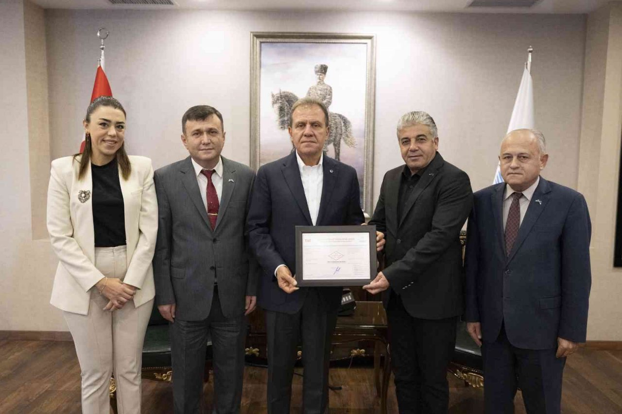 Büyükşehir’in "Yol Trafik Güvenliği Yönetim Sistemi Belgesi" yenilendi