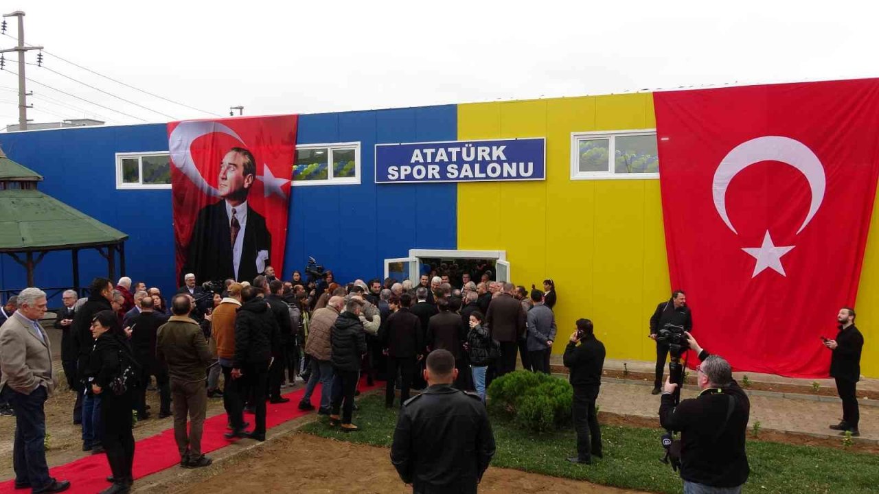 Saran Grup, 23’üncü Spor Salonu’nu Çanakkale’de açtı