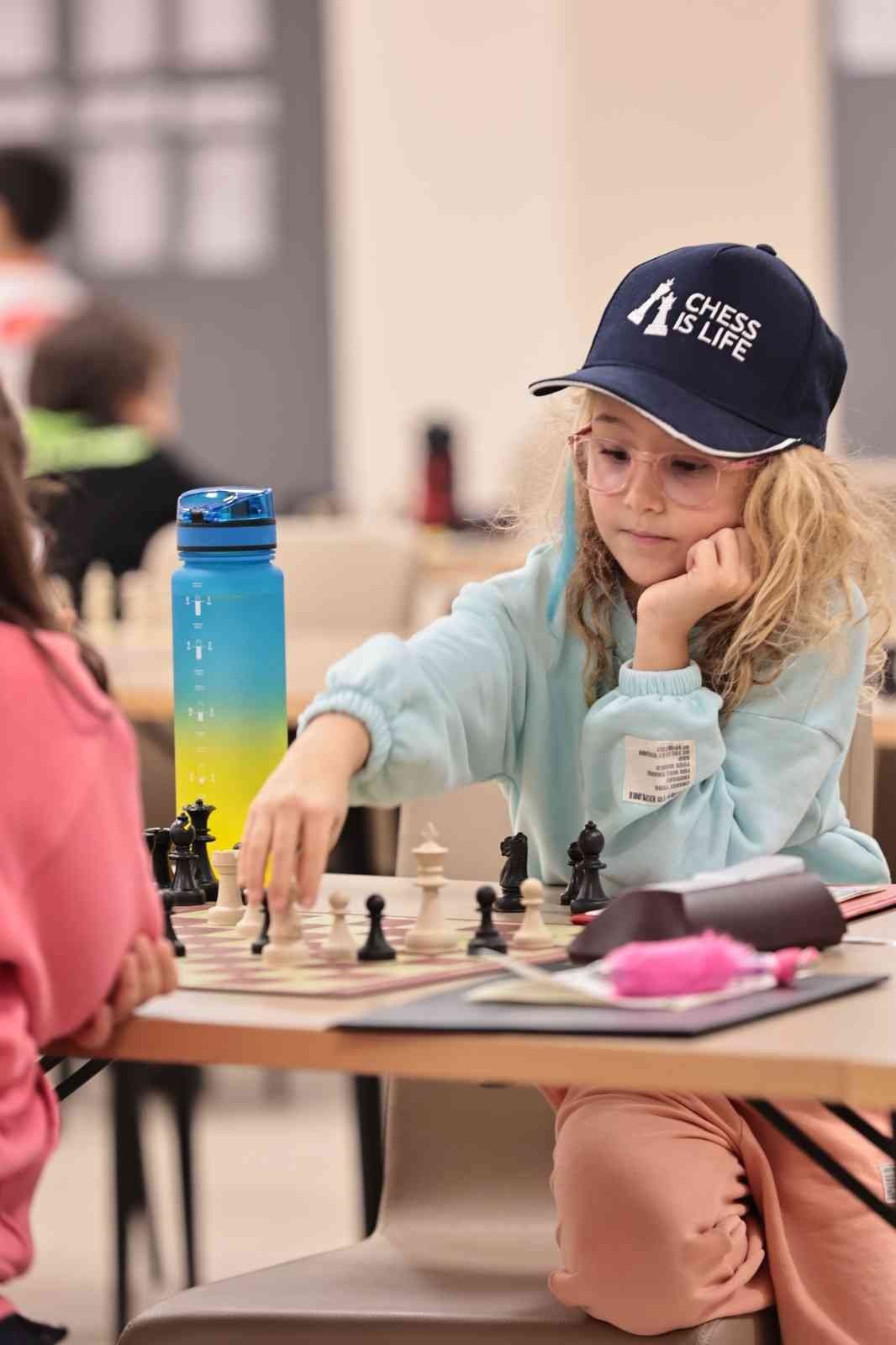 Denizli’de 205 sporcu il birincisi olmak için hamle yaptı