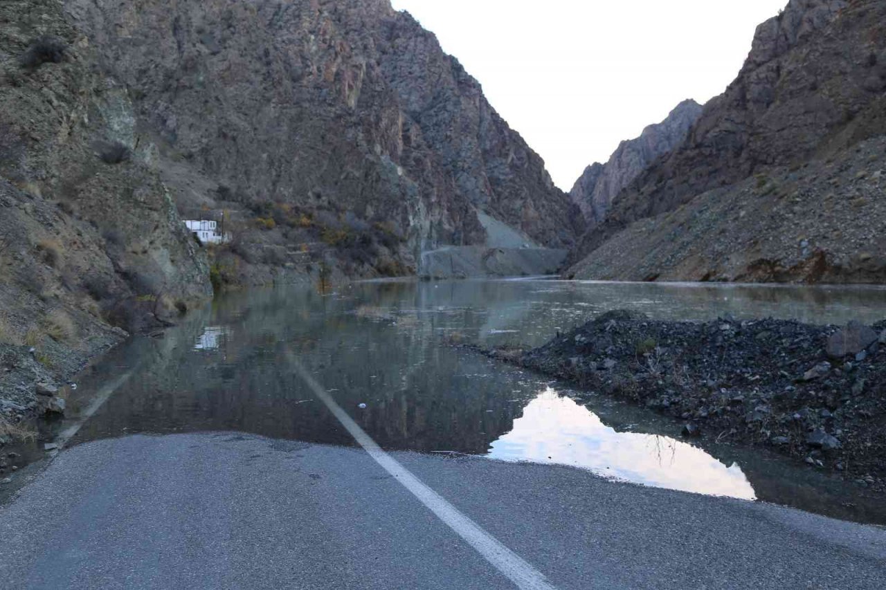 Yusufeli Barajı’nda sular yükselmeye başladı