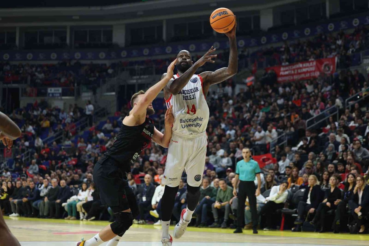 Bahçeşehir Koleji, Avrupa’da 2’de 2 yaptı