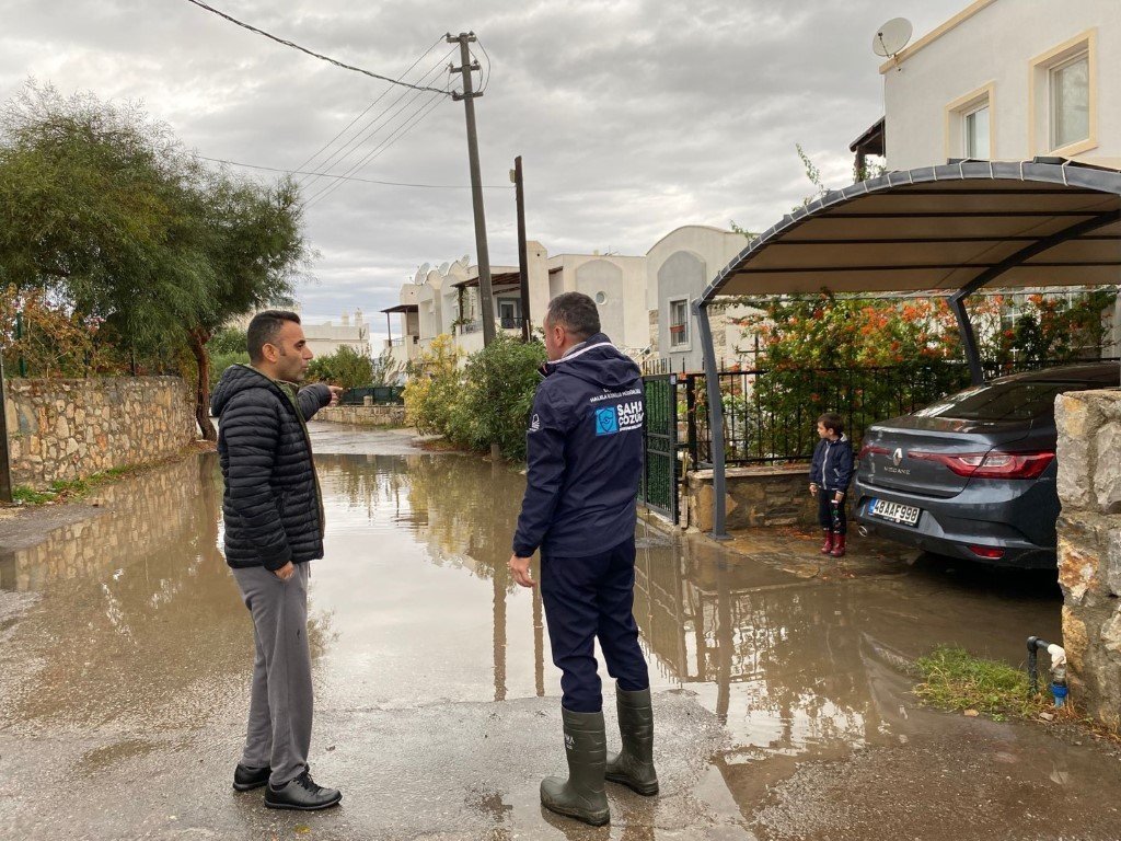 Belediyenin “saha çözüm hareketi” sürüyor