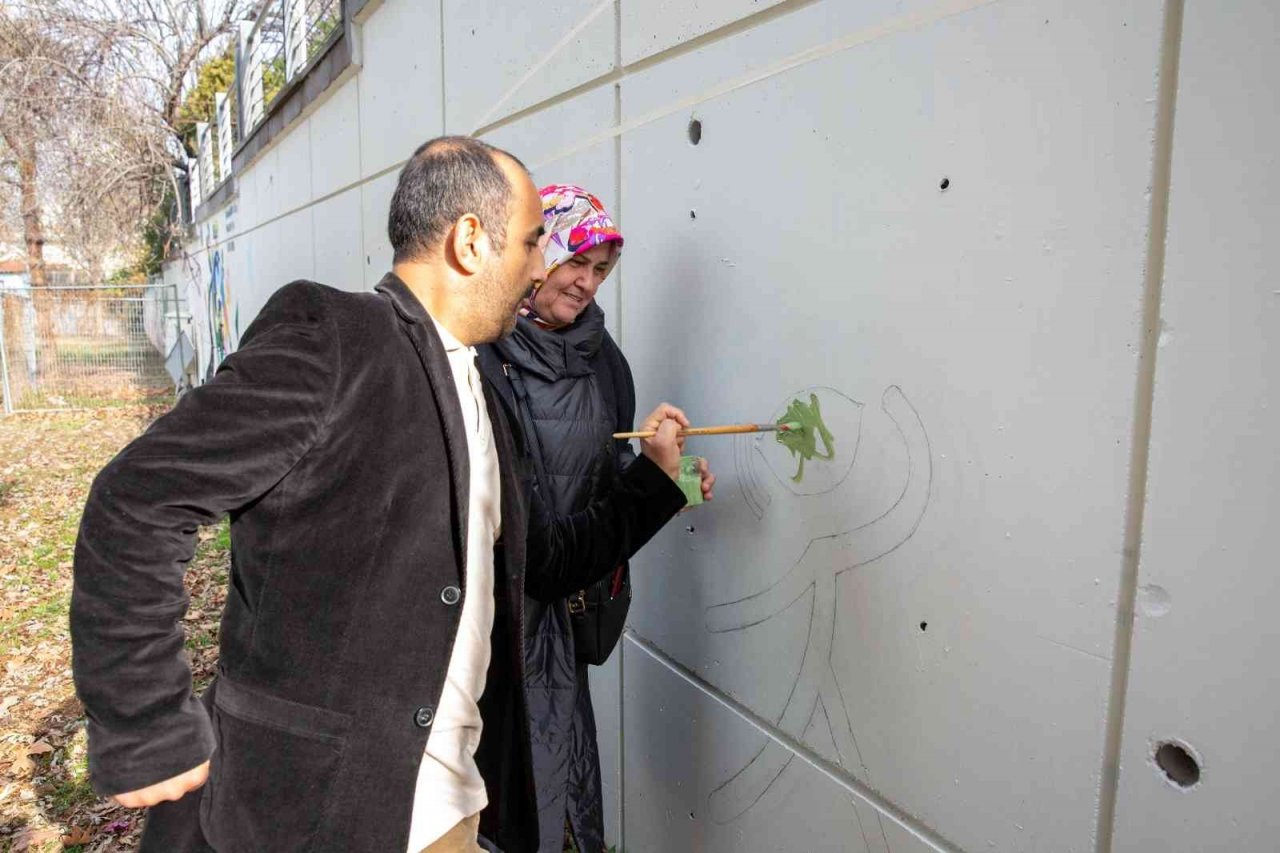 Farkındalığı renklerle sağladılar