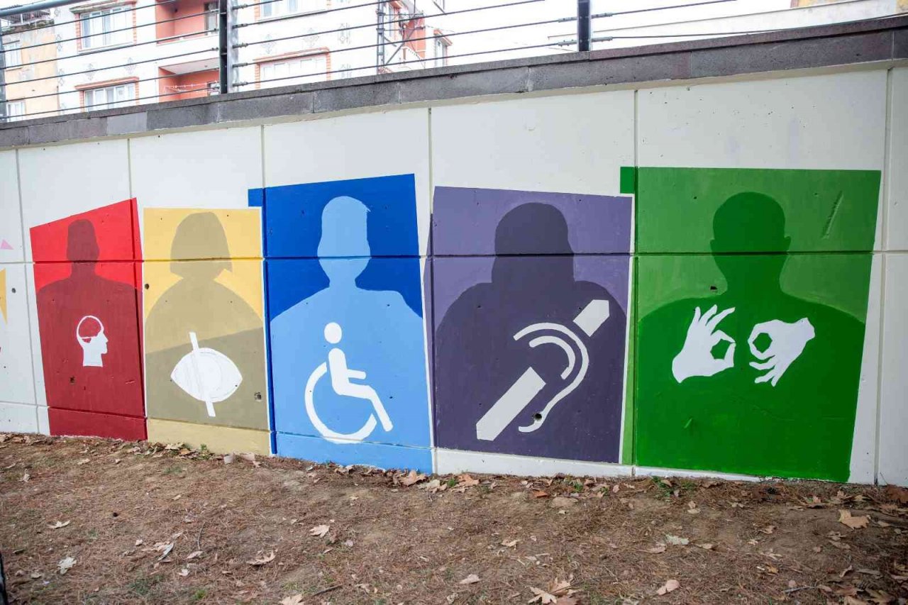 Farkındalığı renklerle sağladılar