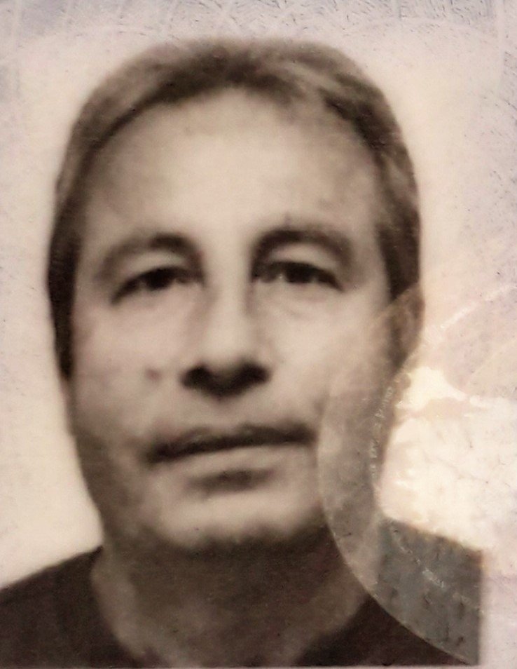 Emekli asker evinde ölü bulundu