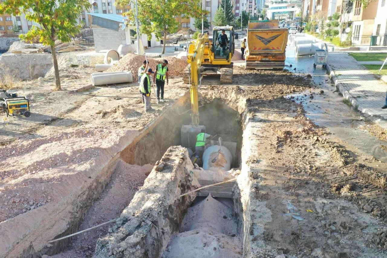 Başkan Şerifoğulları, “Şehrimizi güçlü altyapısı ve kalıcı hizmetlerle en güzel şekilde yarınlara hazırlıyoruz”