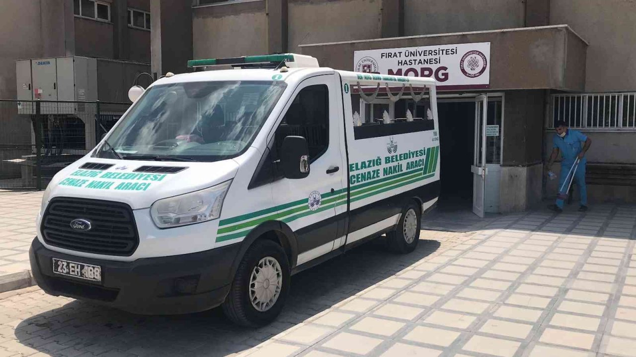 Elazığ’da silahlı saldırıya uğrayan genç öldü