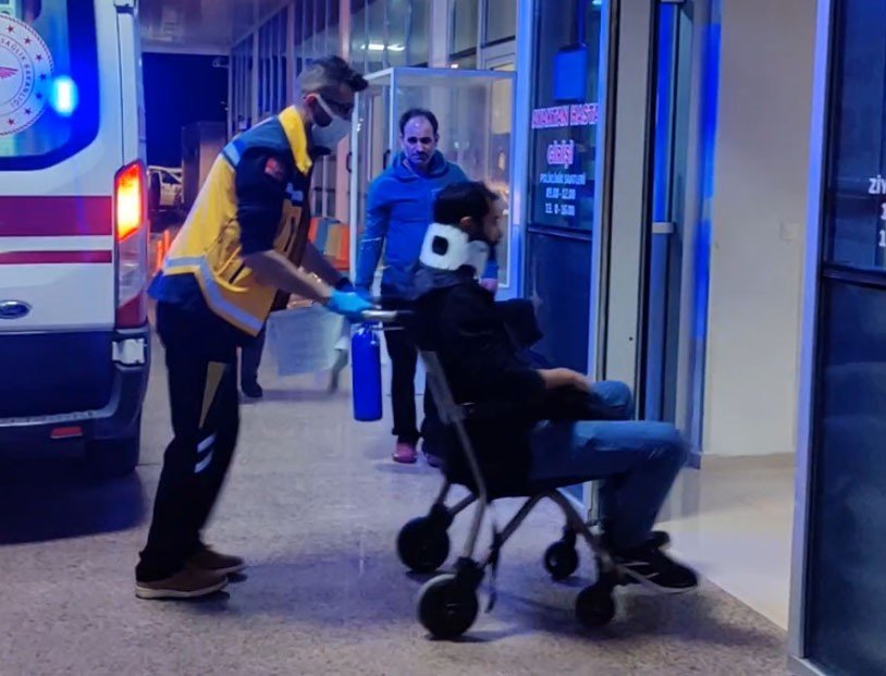 Otobanda feci kaza: 1 ölü, 3 yaralı