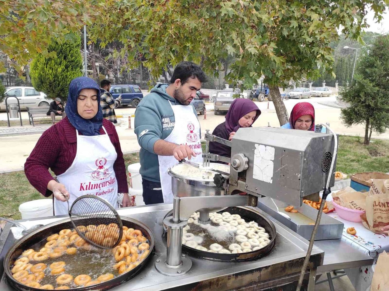 Mesai arkadaşları Ramazan Demir için lokma döktürdü