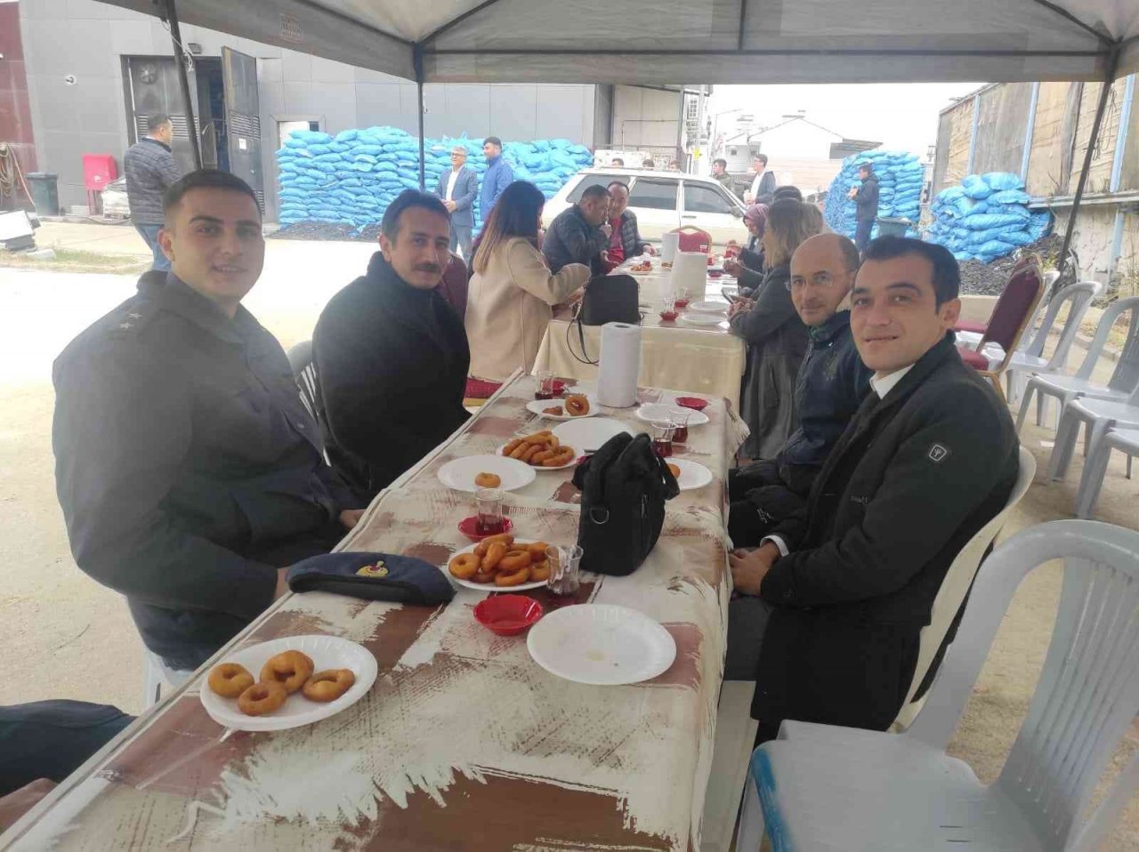 Mesai arkadaşları Ramazan Demir için lokma döktürdü