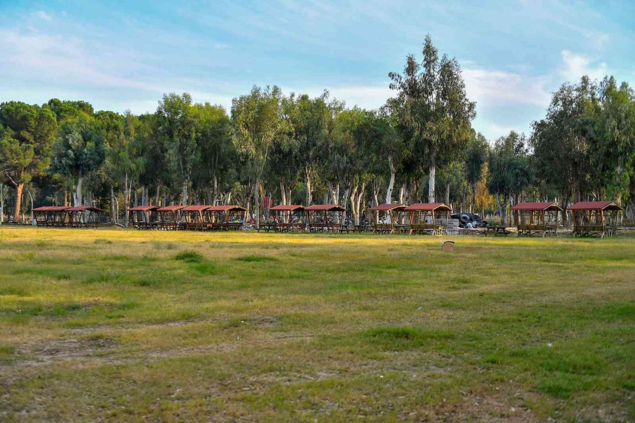 Tarsus Gençlik Kampı yenileniyor