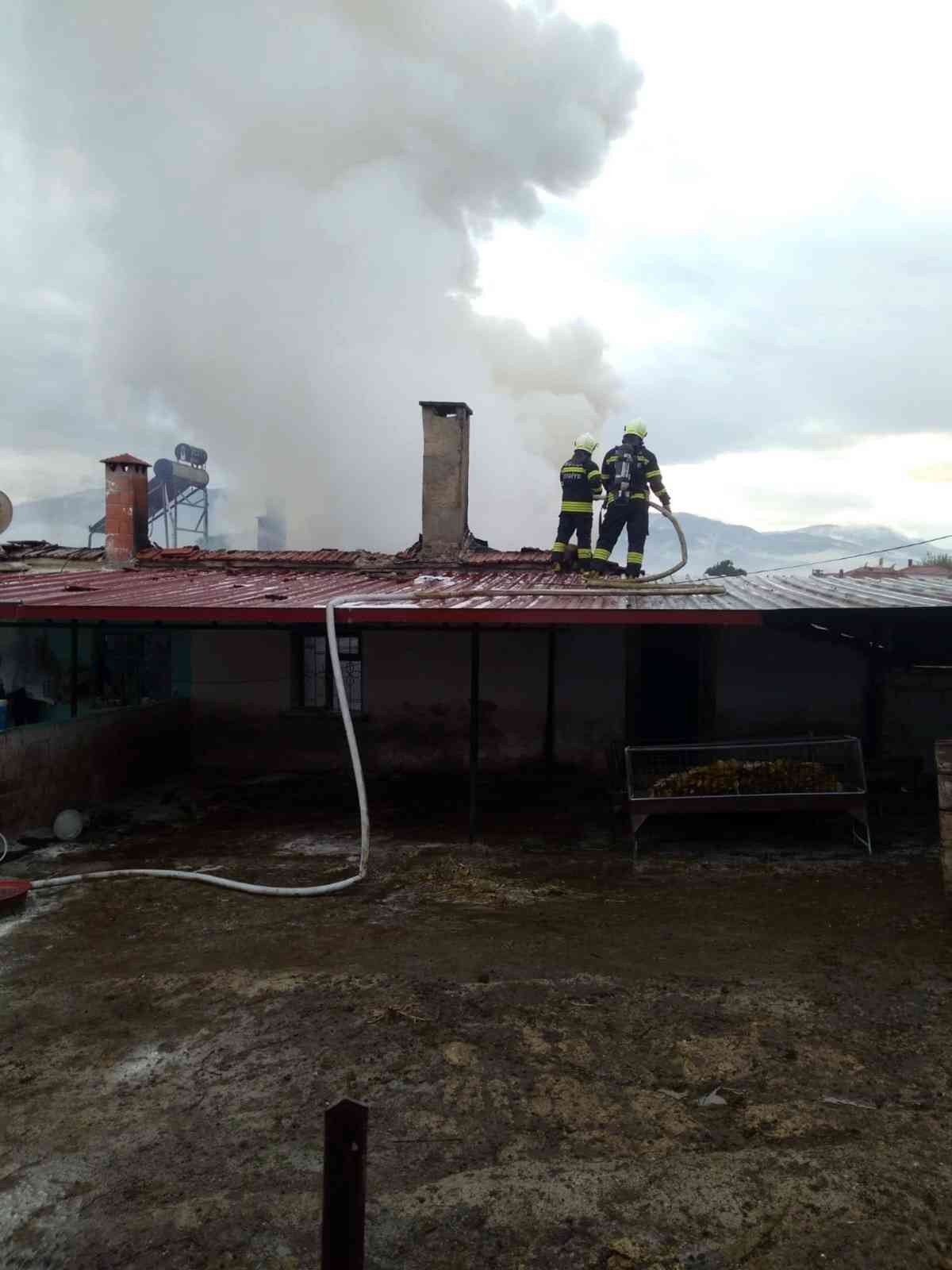 Yatağan’da ev yangını