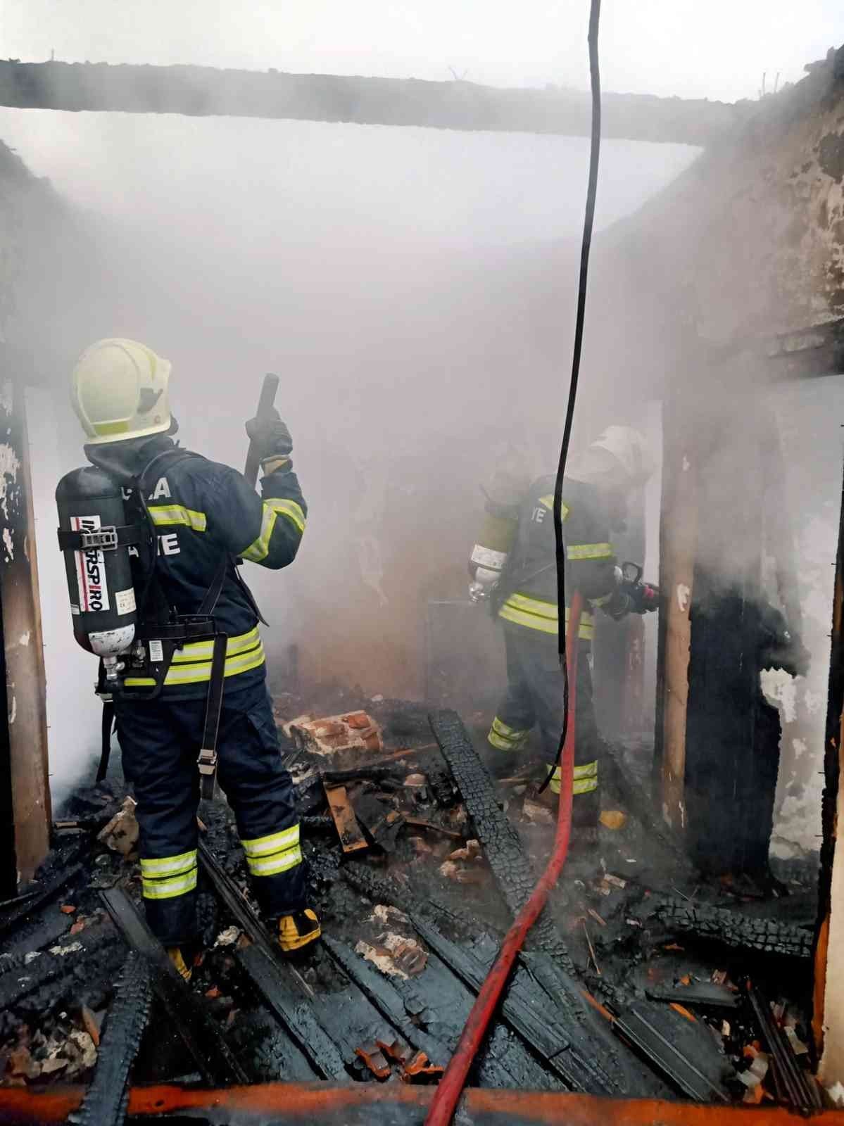 Yatağan’da ev yangını