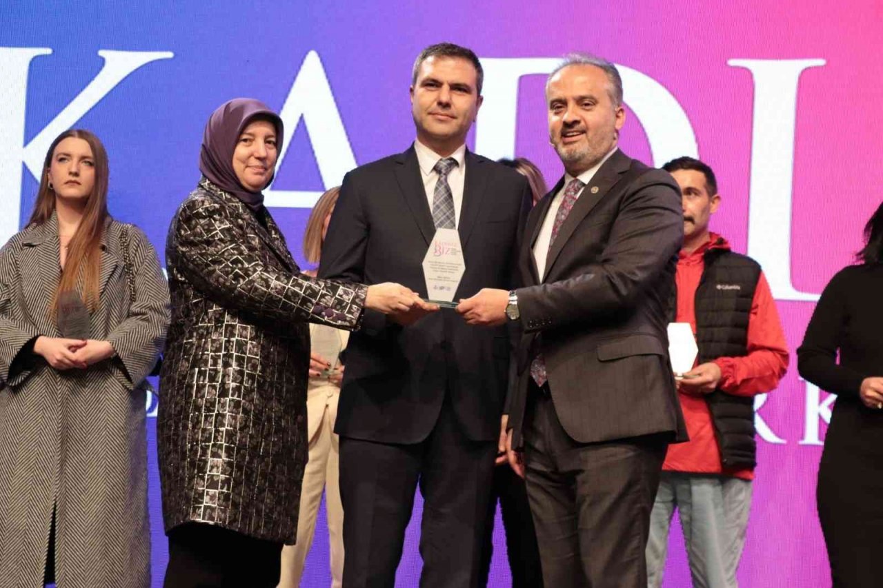 Sağlık çalışanları da ’kadın kulübü’ne destek oldu