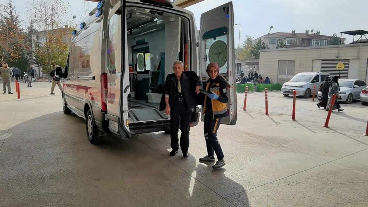 Bursa’da 2 otomobil çarpıştı: 3 yaralı