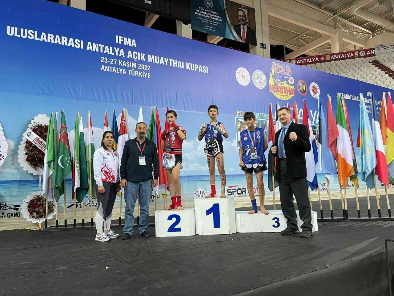 Bolulu sporcular şampiyonadan 3 altın 1 gümüşle döndü